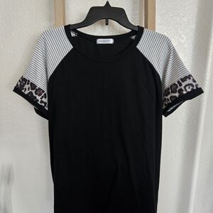 Black and Gray Women's Top